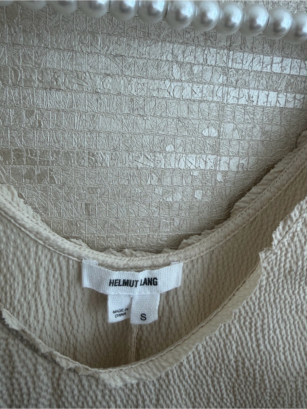 Helmut Lang Champagne Ivory Hammered Silk Sleeveless Blouse Top – Size S - Picture 6 of 8